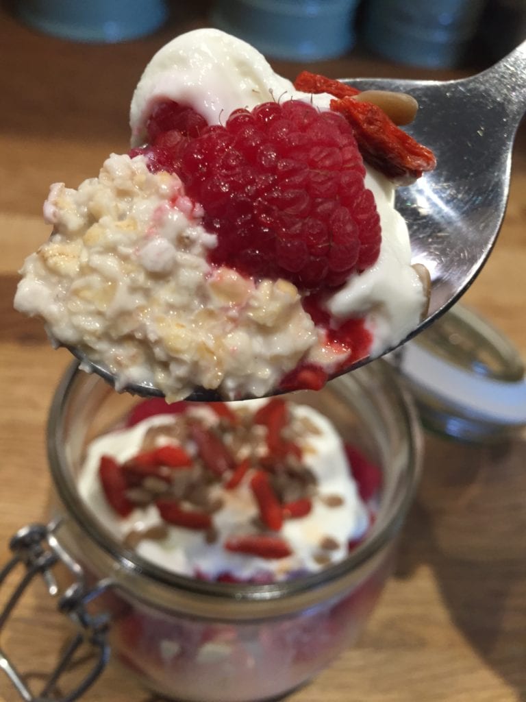 Overnight Oats with Raspberries