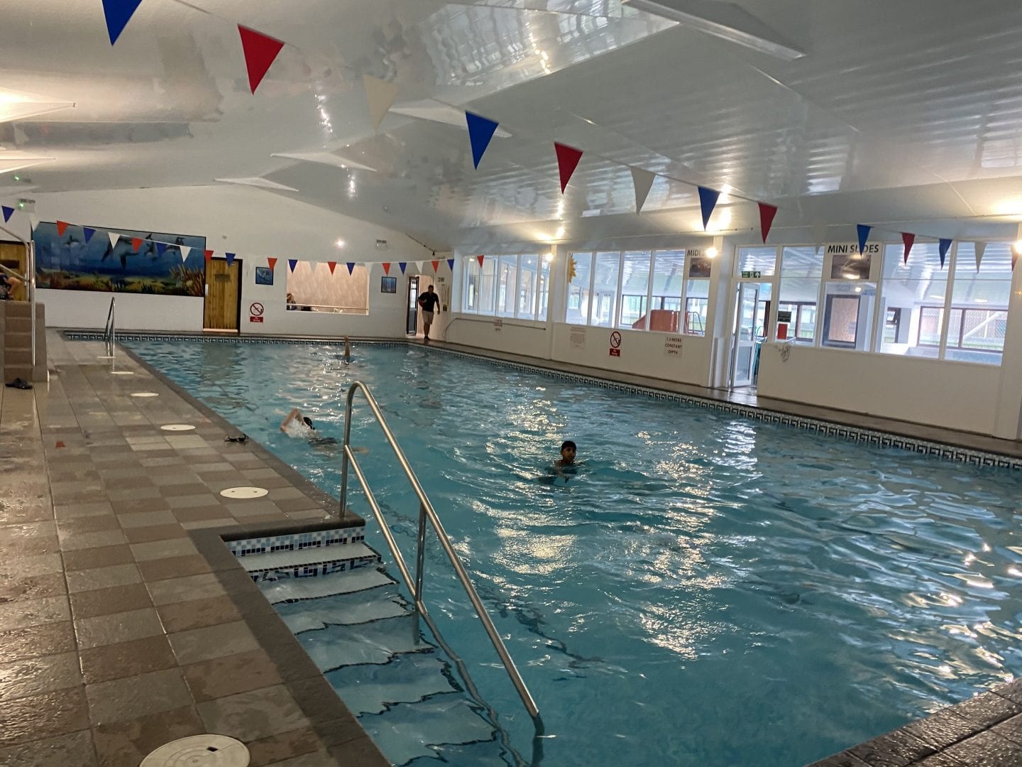 PIcture of an indoor swimming pool